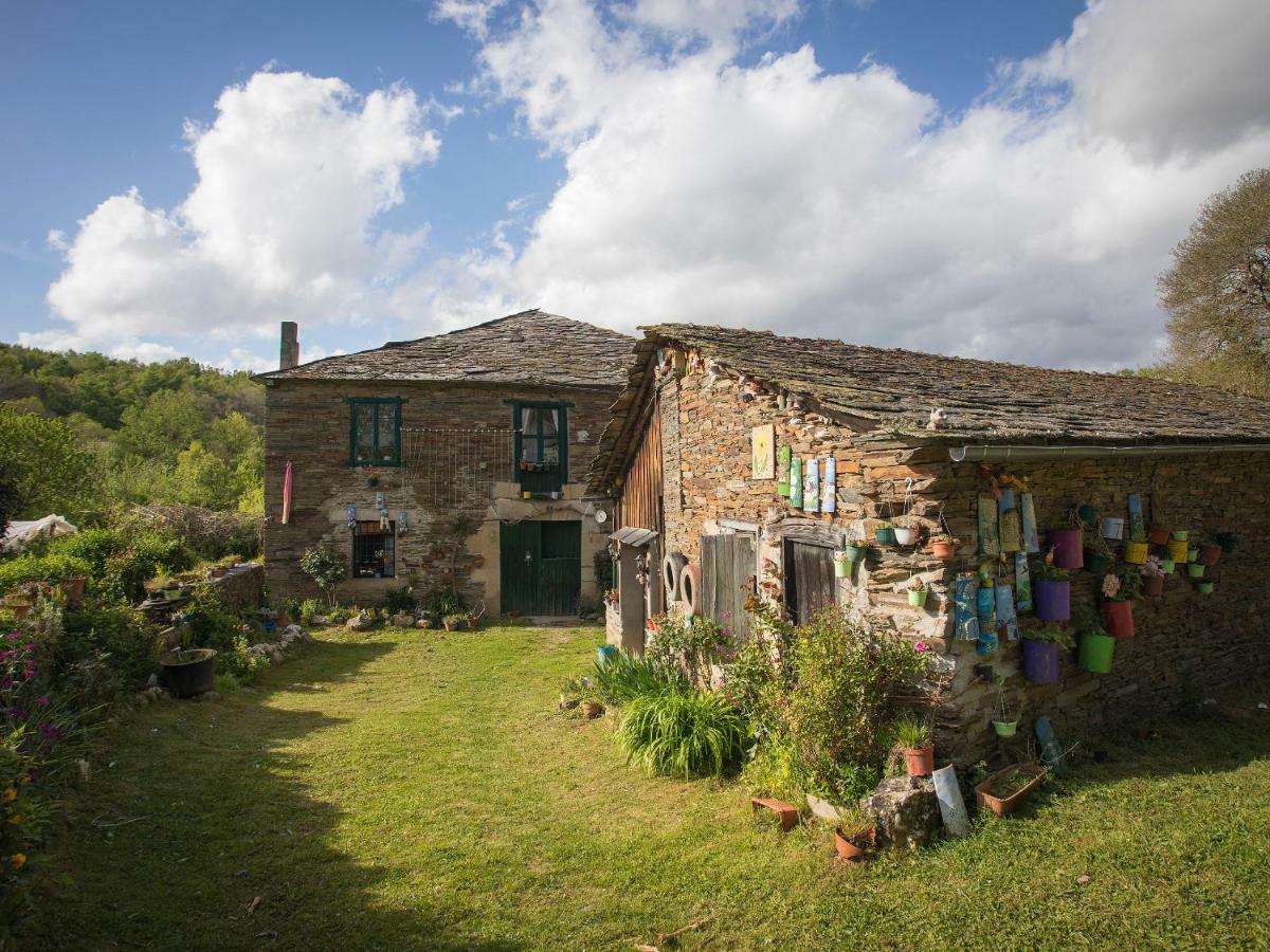 A Fonte Das Bodas Samos Buitenkant foto